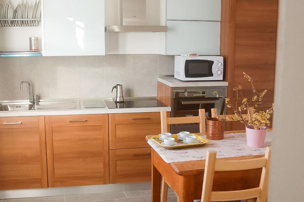 Tre Terre Ferienwohnung Pianello Del Lario Exterior foto